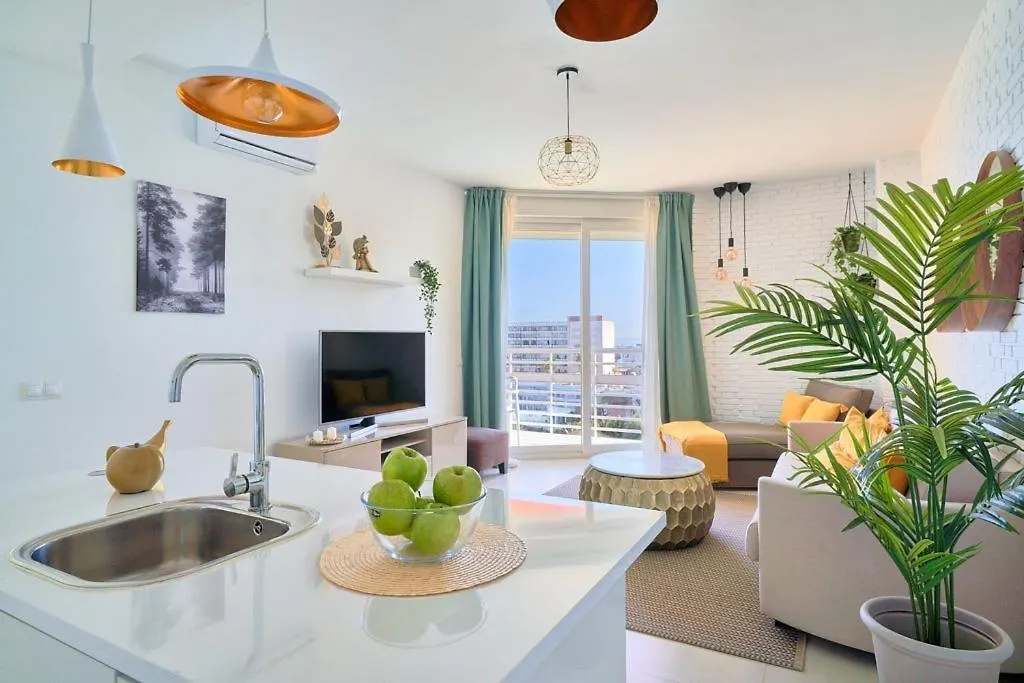 Dream On The Beach Apartment Torremolinos Spain