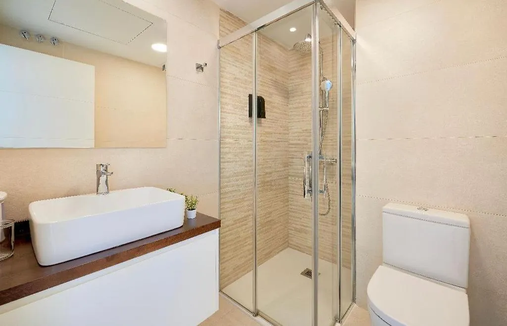Dream On The Beach Apartment Torremolinos 0*,